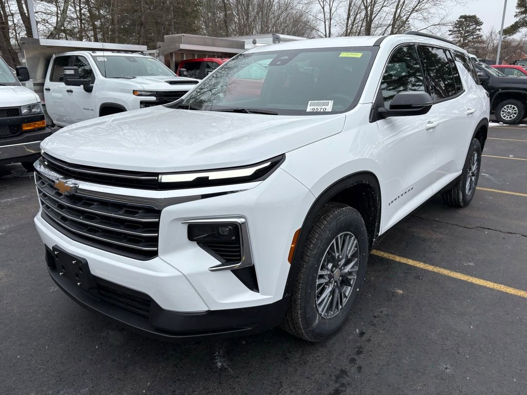 New 2026 Chevrolet Traverse LT w/ LPO, Floor Liner Package image 2