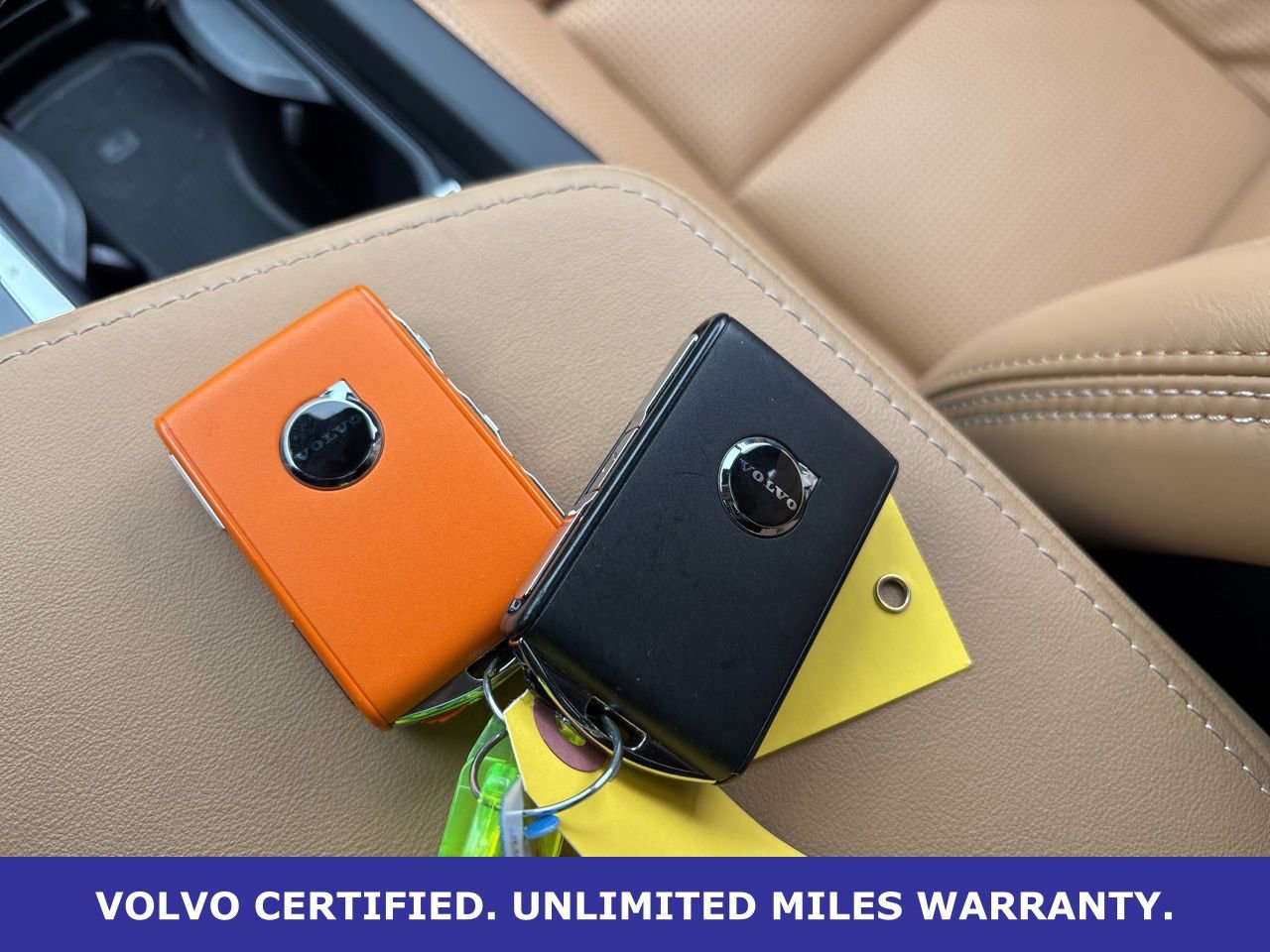 Certified 2025 Volvo XC60 B5 Ultra w/ Protection Package Premier image 29