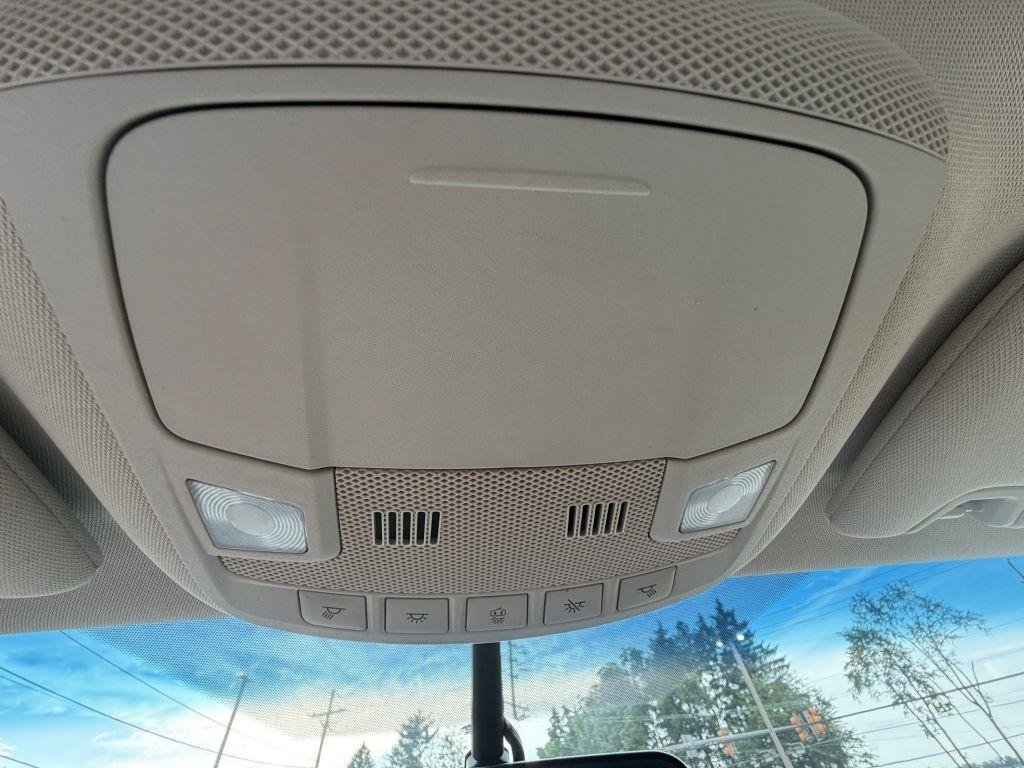 Used 2018 Lincoln MKX Premiere FWD image 25