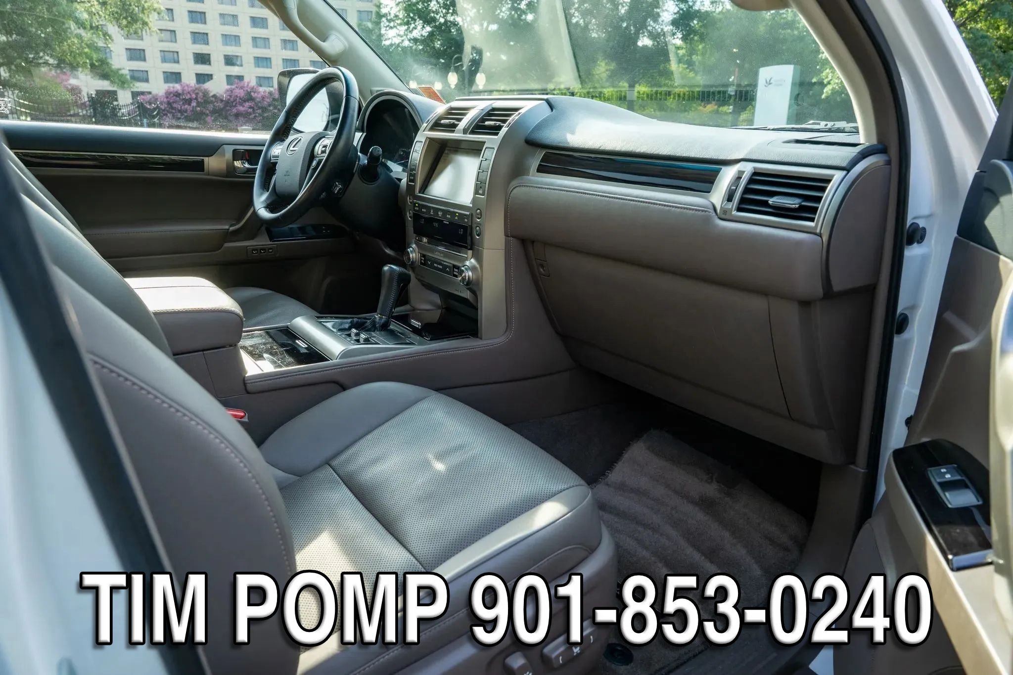 Used 2017 Lexus GX 460 w/ Navigation Package AWD/4WD image 18