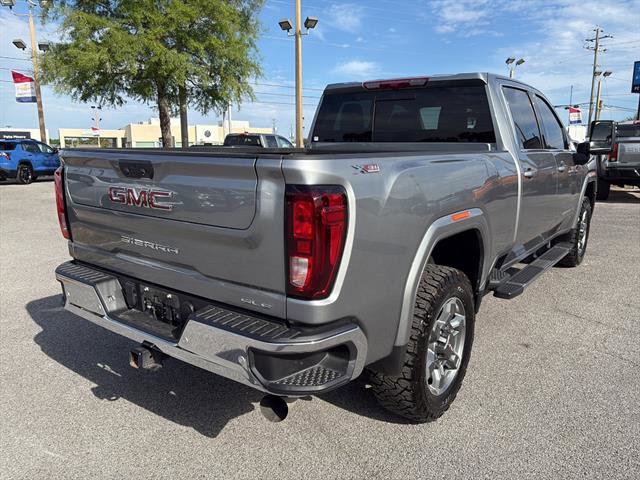Used 2025 GMC Sierra 2500 SLE w/ SLE Value Package; AWD/4WD image 5