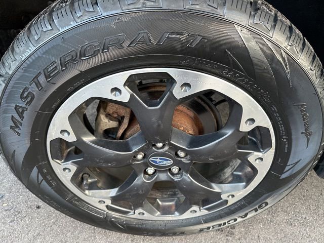 Used 2021 Subaru Crosstrek 2.0i image 10