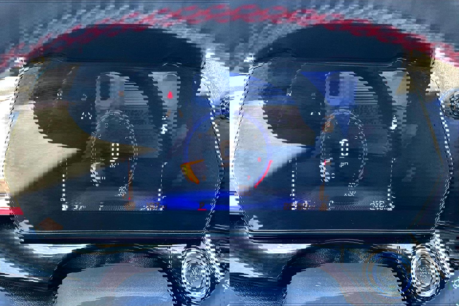 Used 2024 Chevrolet Trax RS w/ Driver Confidence Package image 8