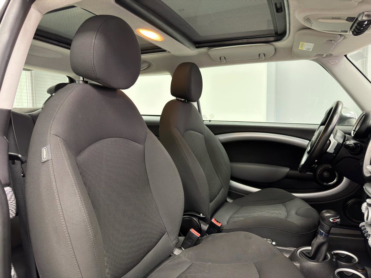 Used 2010 MINI Cooper S image 12