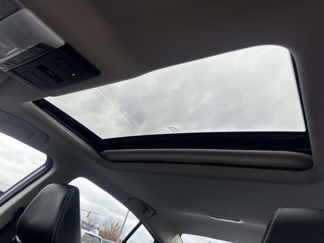 Used 2024 Nissan Altima 2.5 SR w/ SR Premium Package image 14