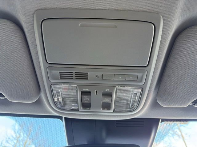 Used 2022 Honda CR-V EX-L image 18