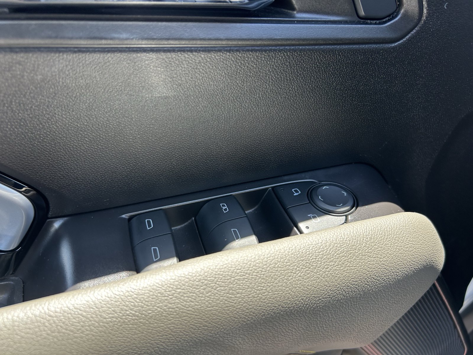 Certified 2024 Chevrolet Colorado ZR2 AWD/4WD image 14