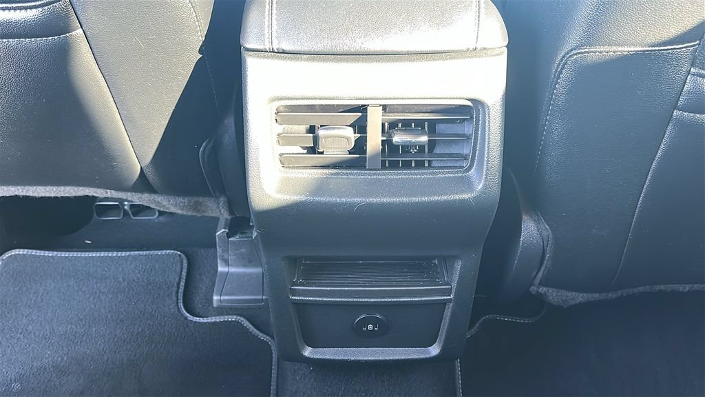 Used 2023 Ford Edge ST w/ Cargo Accessory Package AWD/4WD image 31