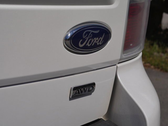 Certified 2019 Ford Flex SEL w/ Equipment Group 202A AWD/4WD image 18