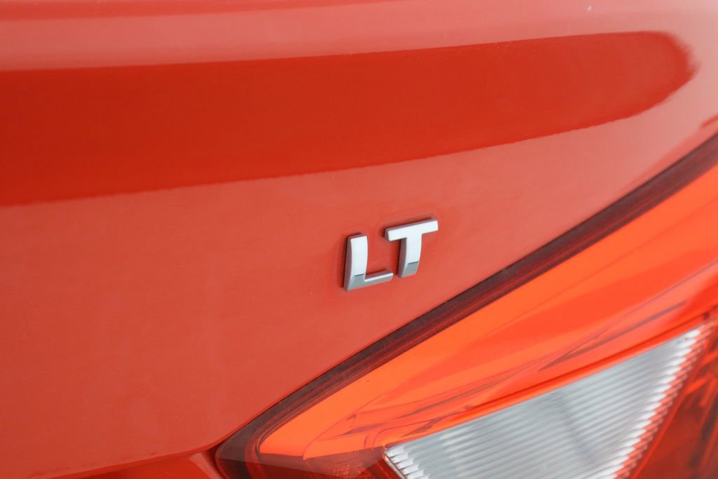 Used 2016 Chevrolet Cruze LT w/ Convenience Package image 39