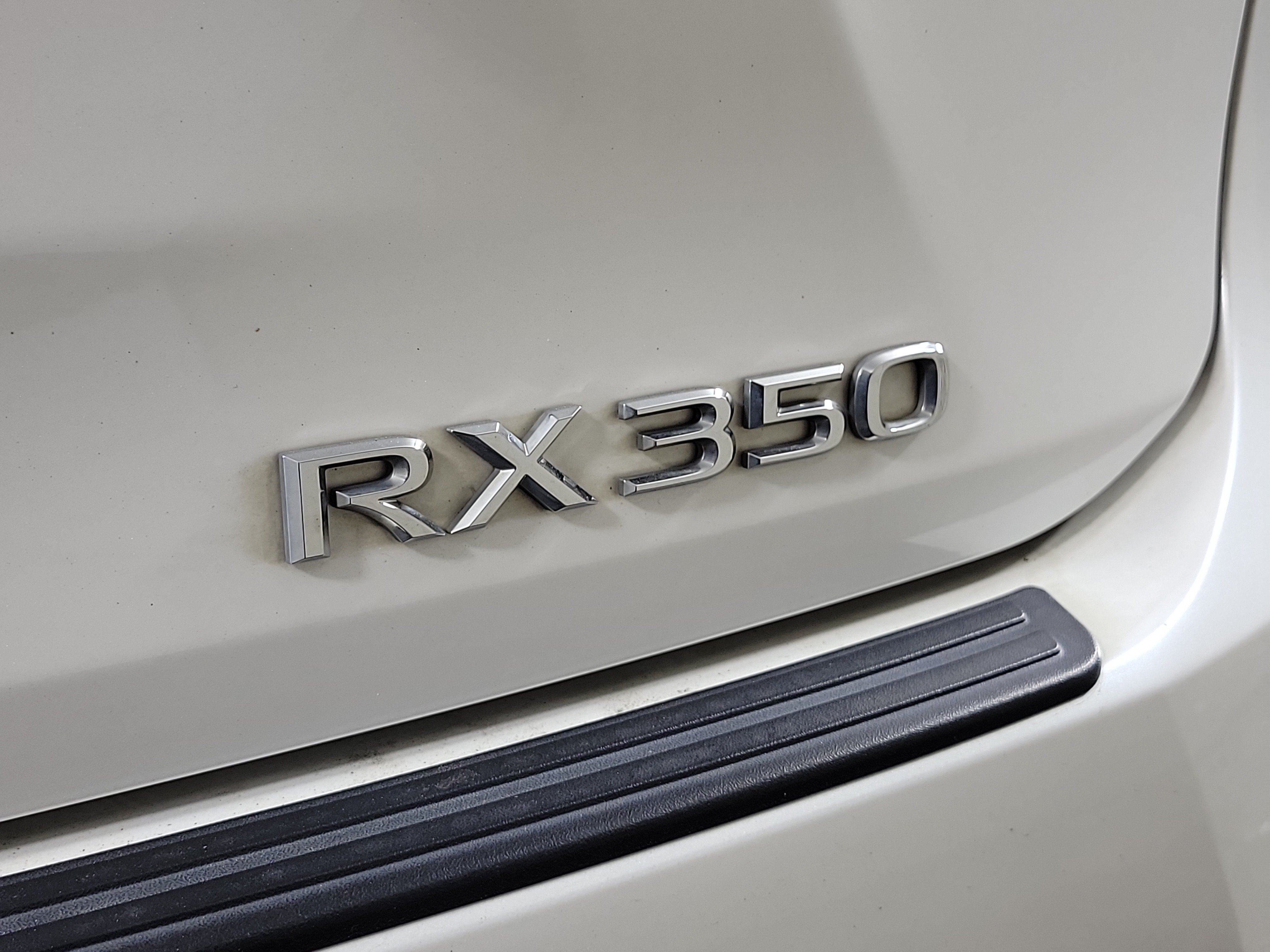 Used 2018 Lexus RX 350 AWD w/ Premium Package image 7