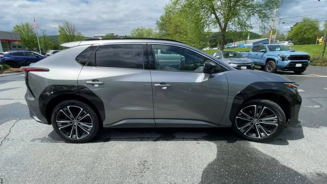 Certified 2023 Toyota bZ4X AWD w/ Weather Package image 9