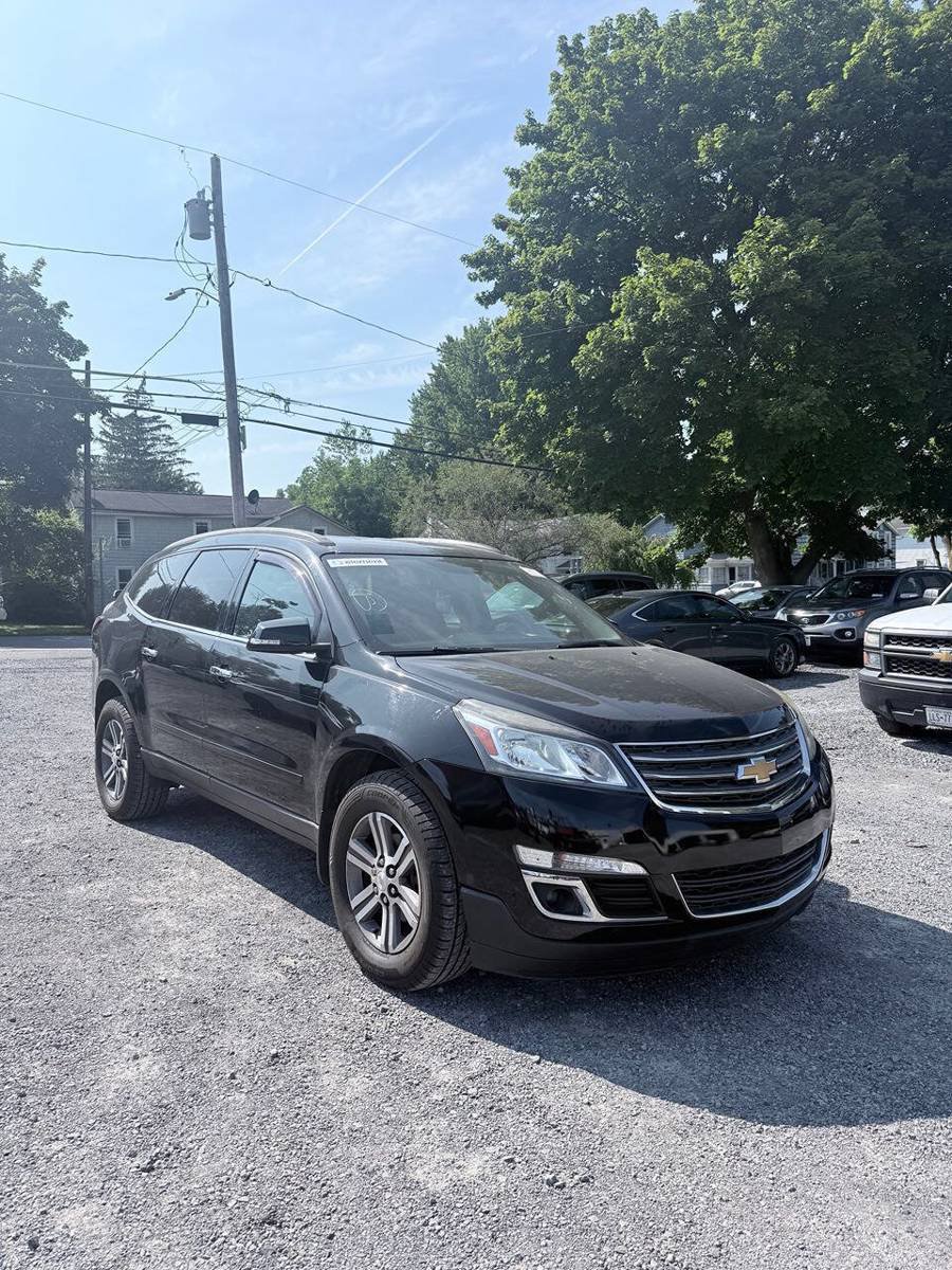 Used 2017 Chevrolet Traverse LT AWD/4WD image 8