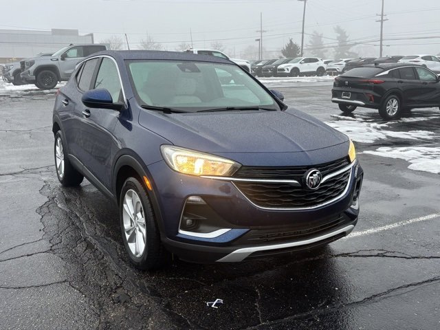 Used 2023 Buick Encore GX Preferred image 3
