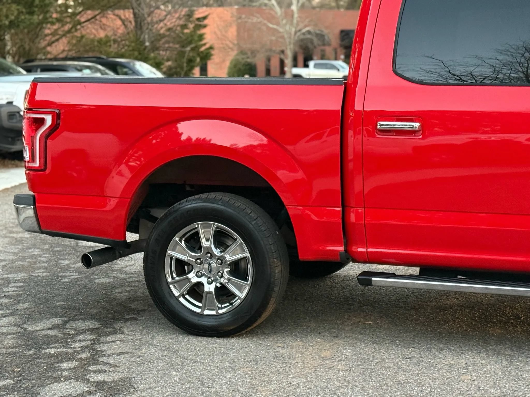 Used 2016 Ford F150 XLT w/ Equipment Group 302A Luxury RWD image 11