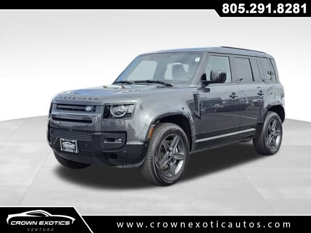 Used 2024 Land Rover Defender 110 X-Dynamic SE image 3