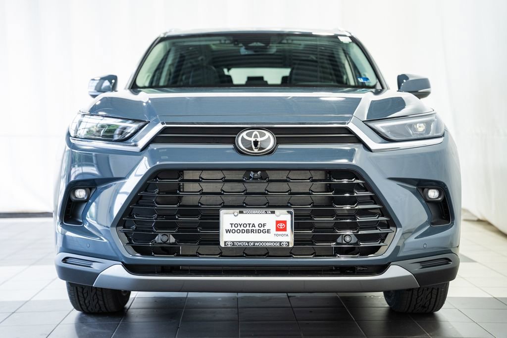 New 2026 Toyota Grand Highlander Limited image 2