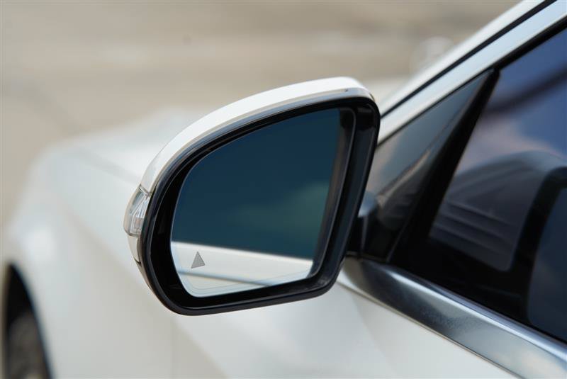 Used 2015 Mercedes-Benz S 550 4MATIC Sedan image 27