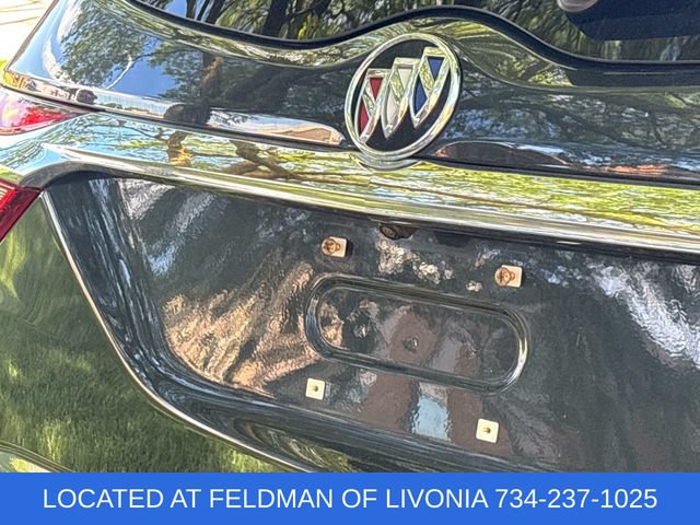 Used 2019 Buick Enclave Essence AWD/4WD image 30