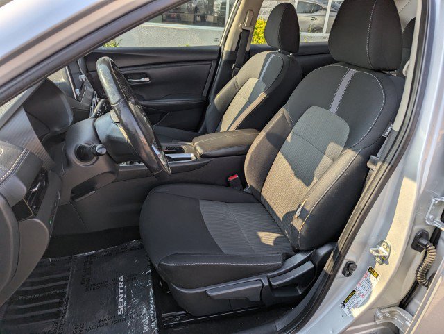 Used 2022 Nissan Sentra SV w/ All-Weather Package FWD image 11