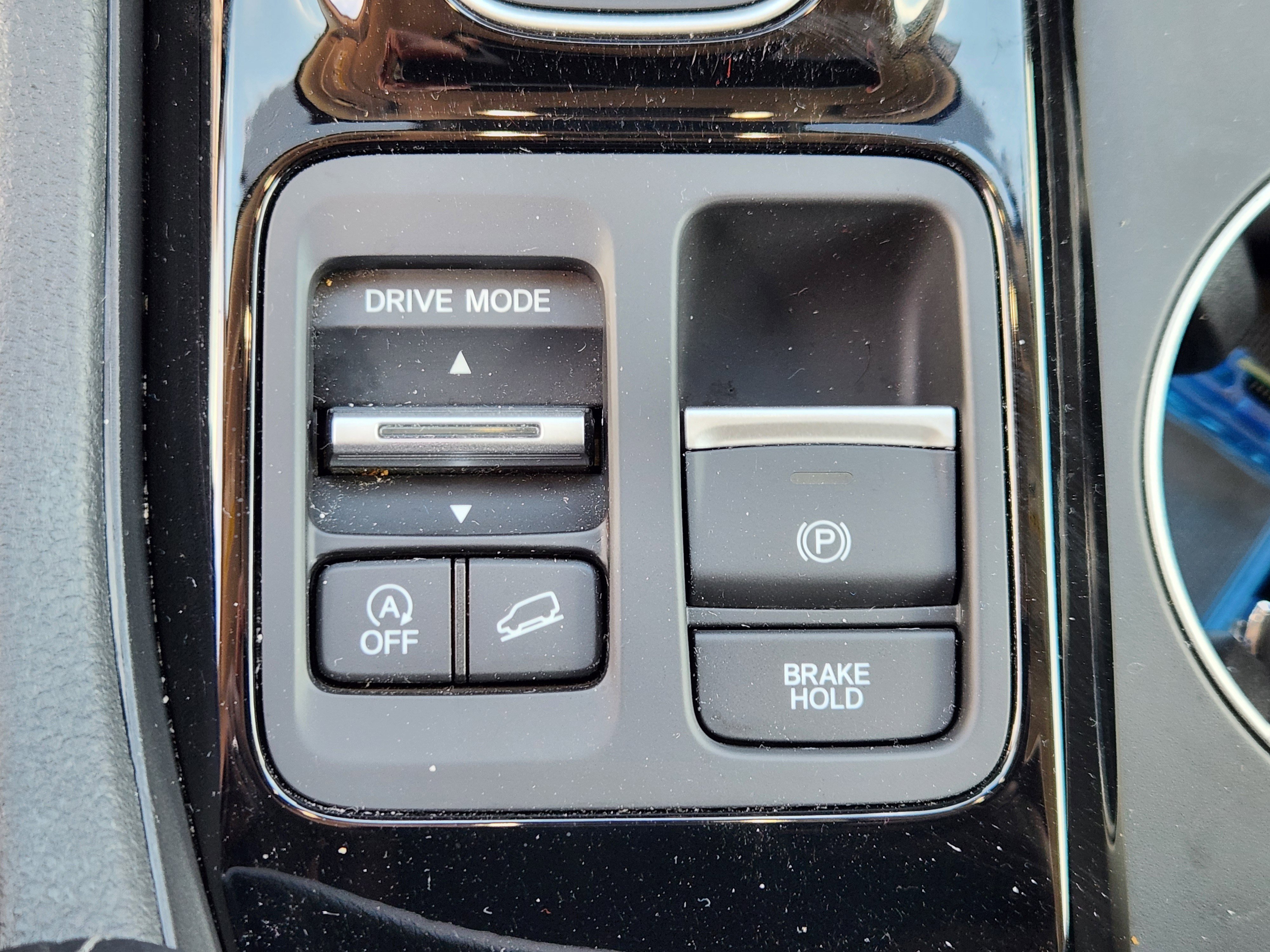 Certified 2025 Honda Pilot EX-L image 23