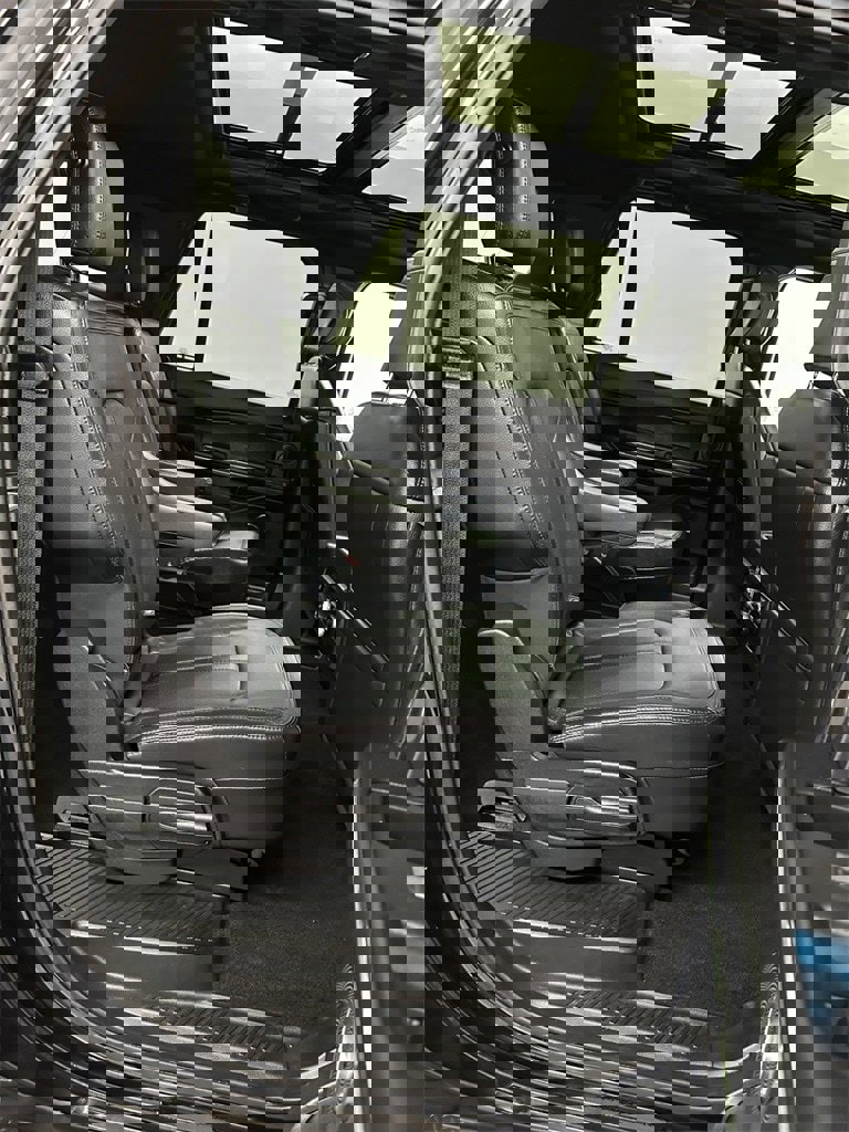 Used 2020 Ford Expedition Max Limited w/ Equipment Group 301A image 41