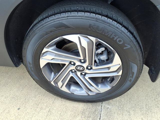 Certified 2023 Hyundai Santa Fe SE FWD image 18
