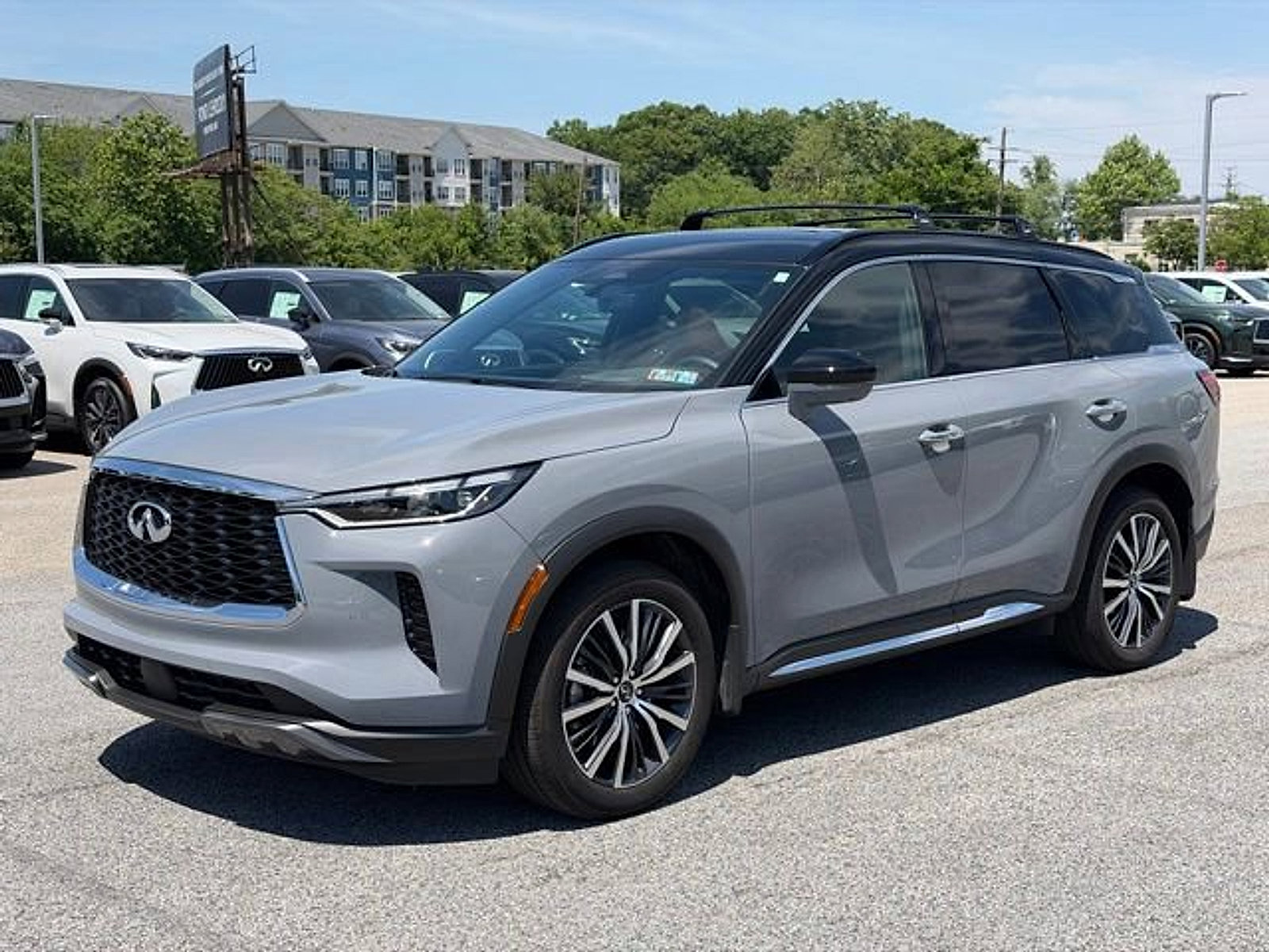 Used 2025 INFINITI QX60 Autograph w/ Cargo Package AWD/4WD image 3