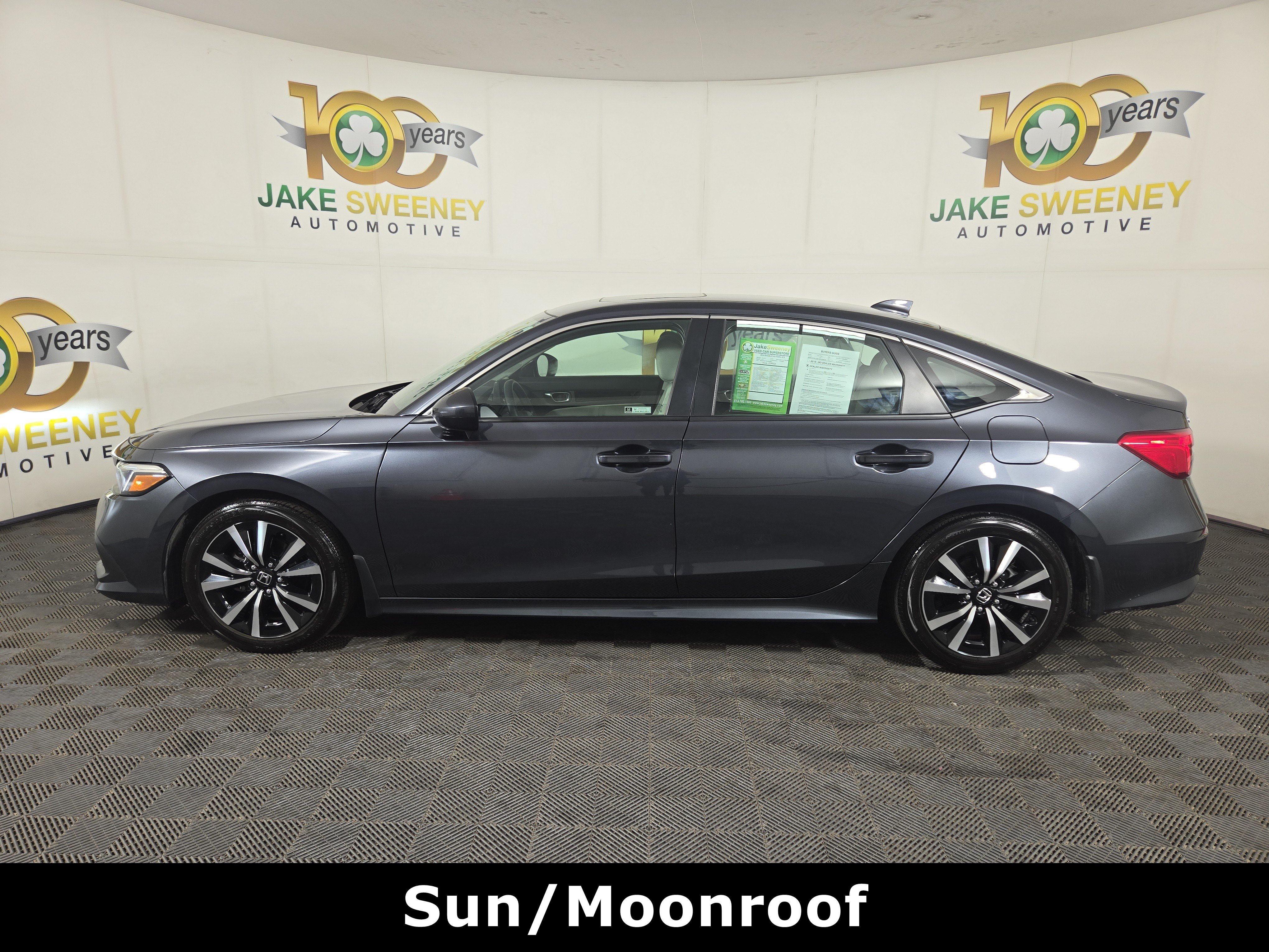 Used 2024 Honda Civic EX image 6