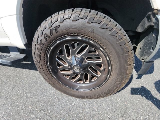 Used 2017 Ford F250 Lariat w/ Chrome Package AWD/4WD image 19