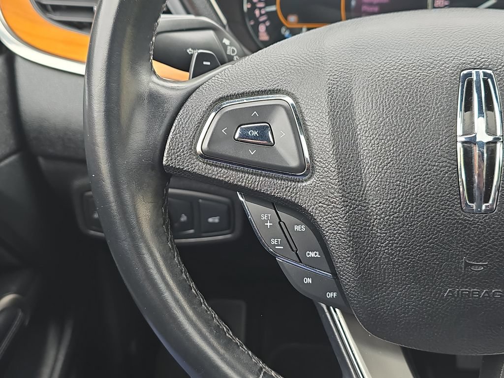 Used 2017 Lincoln MKC Reserve AWD/4WD image 17