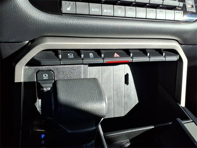 Used 2025 Toyota Sequoia SR5 image 21