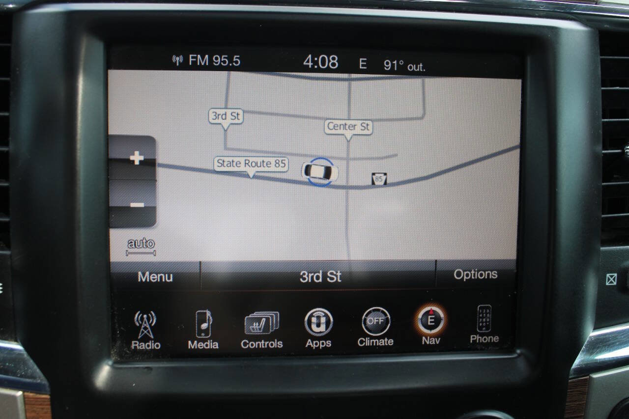 Used 2016 RAM 2500 Laramie w/ Sport Appearance Group image 27