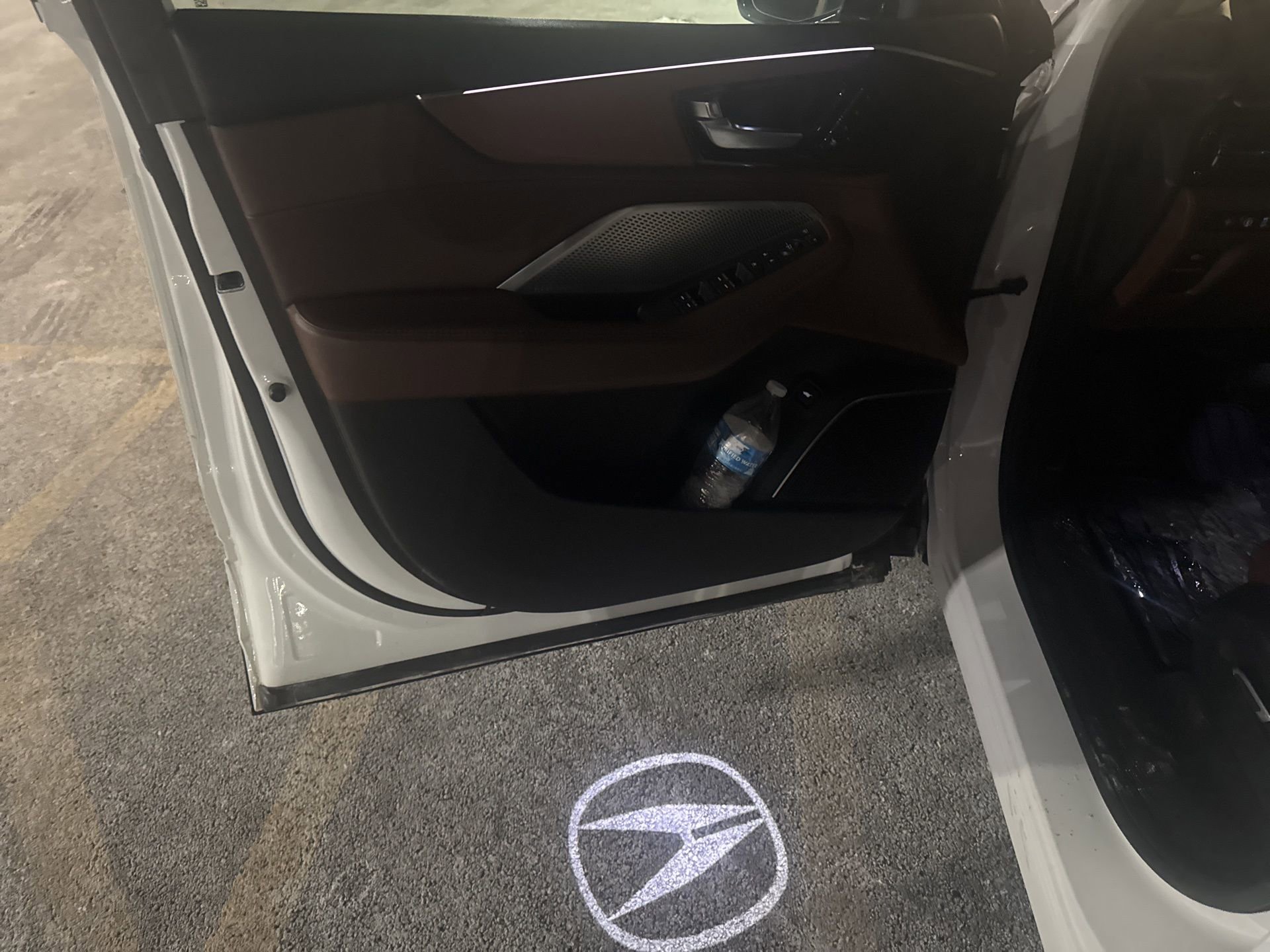 Used 2022 Acura MDX SH-AWD w/ Technology Package image 6