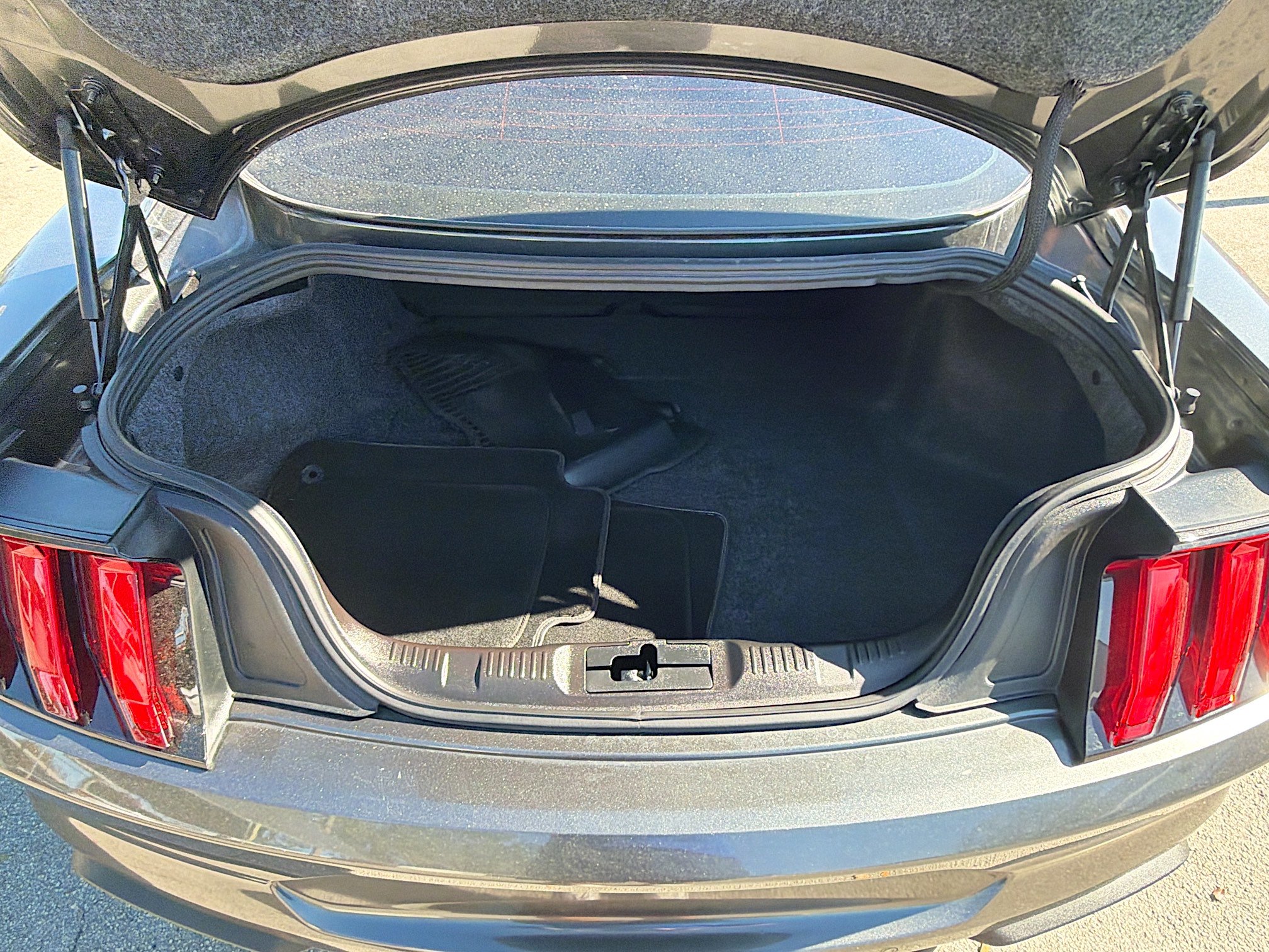 Used 2020 Ford Mustang GT Premium w/ GT Performance Package image 25