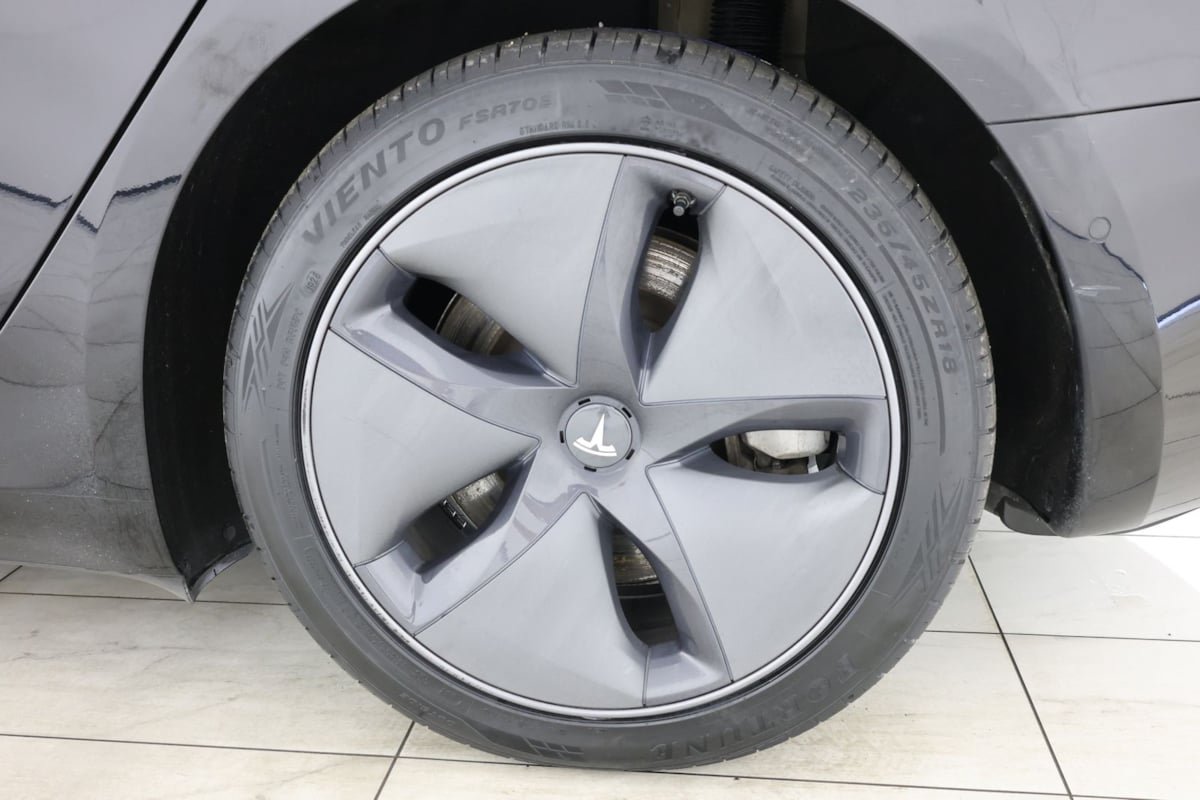 Used 2020 Tesla Model 3 Performance AWD/4WD image 15