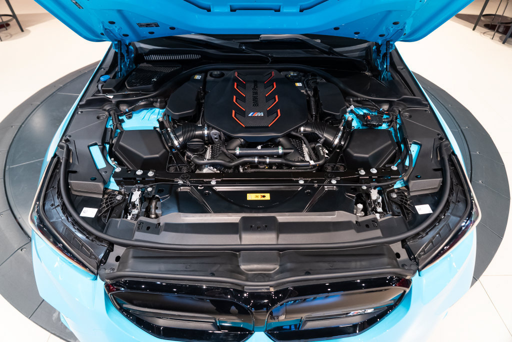 Used 2026 BMW M5 Touring w/ Executive Package AWD/4WD image 17