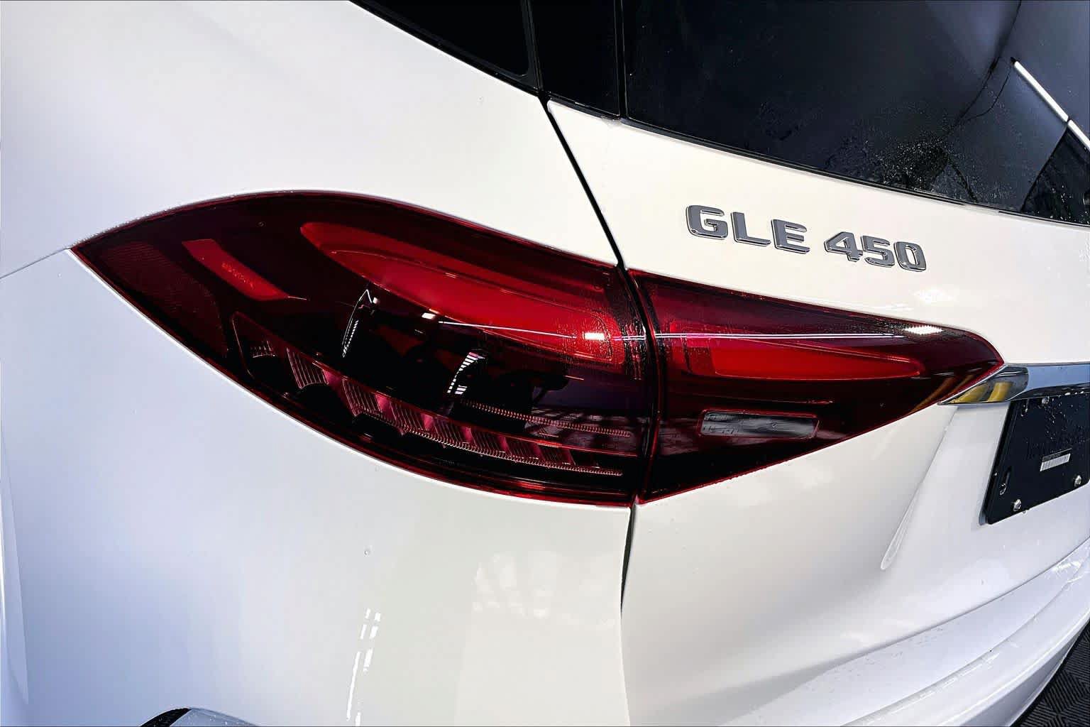 New 2026 Mercedes-Benz GLE 450 4MATIC image 5