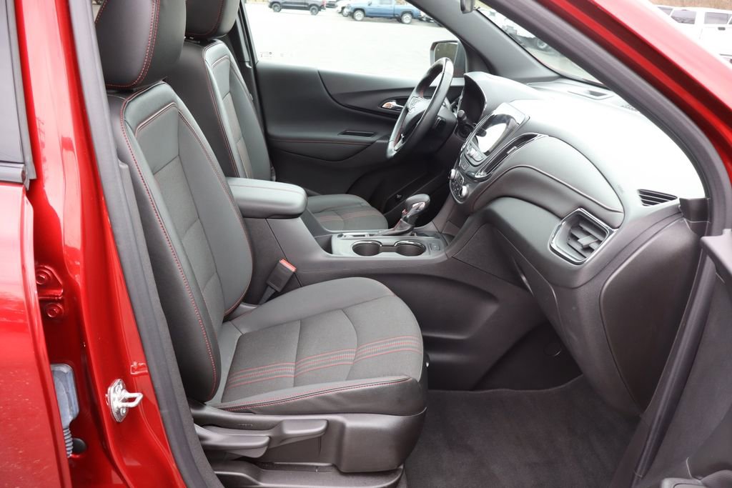 Used 2024 Chevrolet Equinox RS FWD image 19