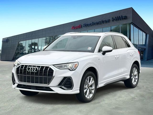 Certified 2025 Audi Q3 2.0T Premium w/ Convenience Package