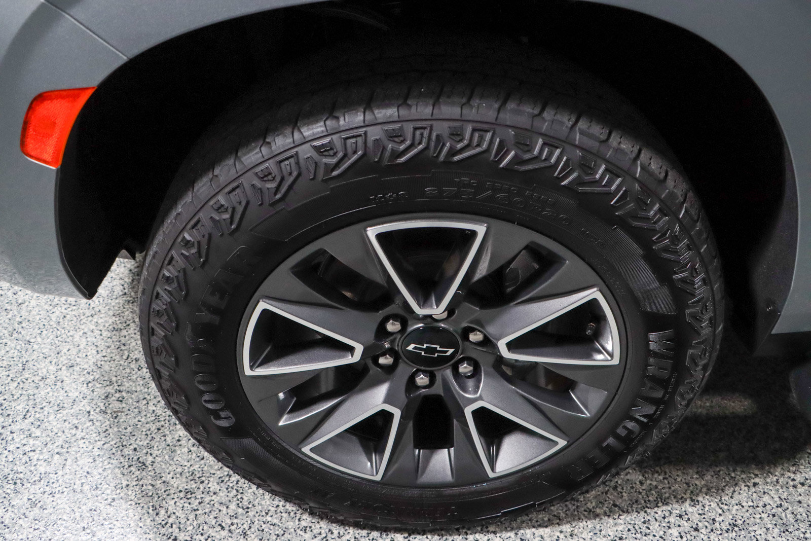 Used 2023 Chevrolet Tahoe Z71 w/ Luxury Package image 11