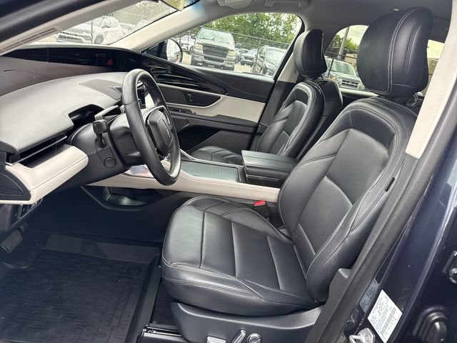 Certified 2024 Lincoln Nautilus Premier AWD/4WD image 12