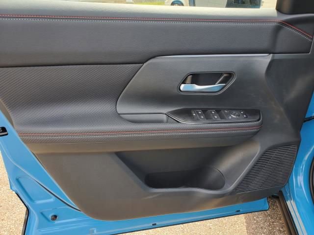 New 2026 Nissan Kicks SR w/ SR Premium Package image 21