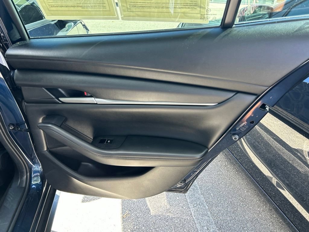 Used 2023 MAZDA MAZDA3 s FWD image 44