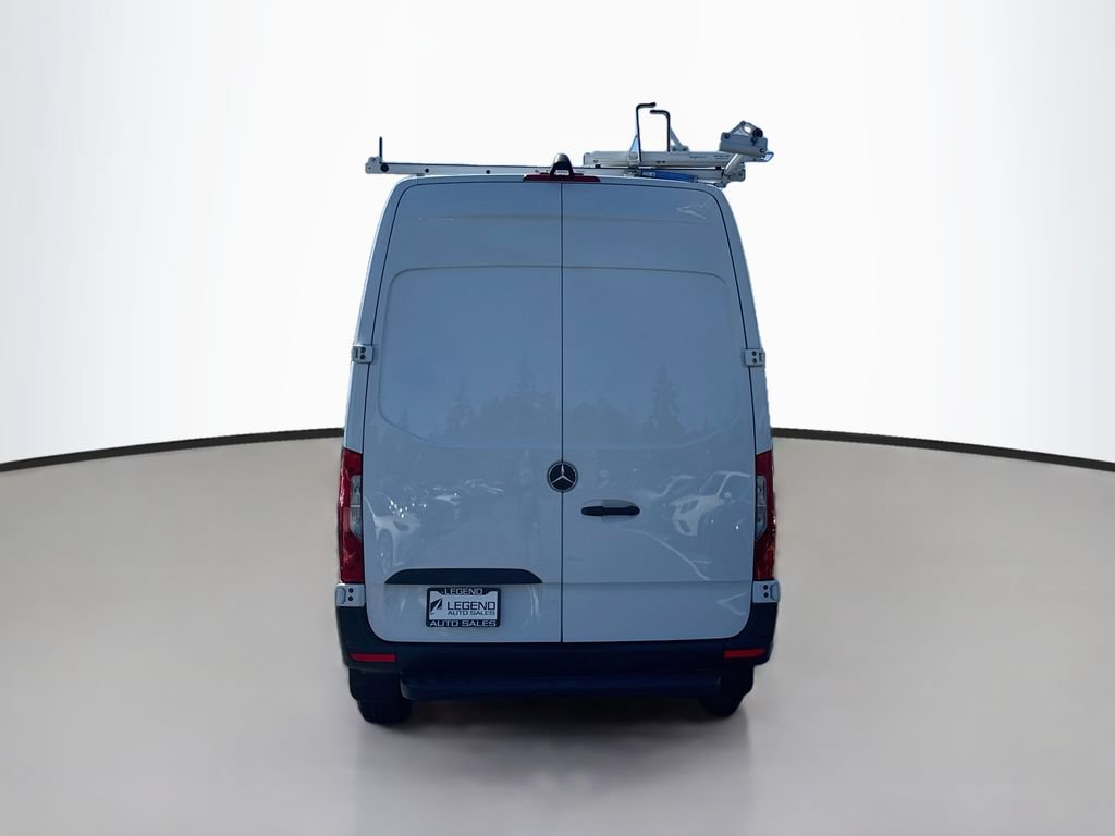 Used 2024 Mercedes-Benz Sprinter 2500 image 6