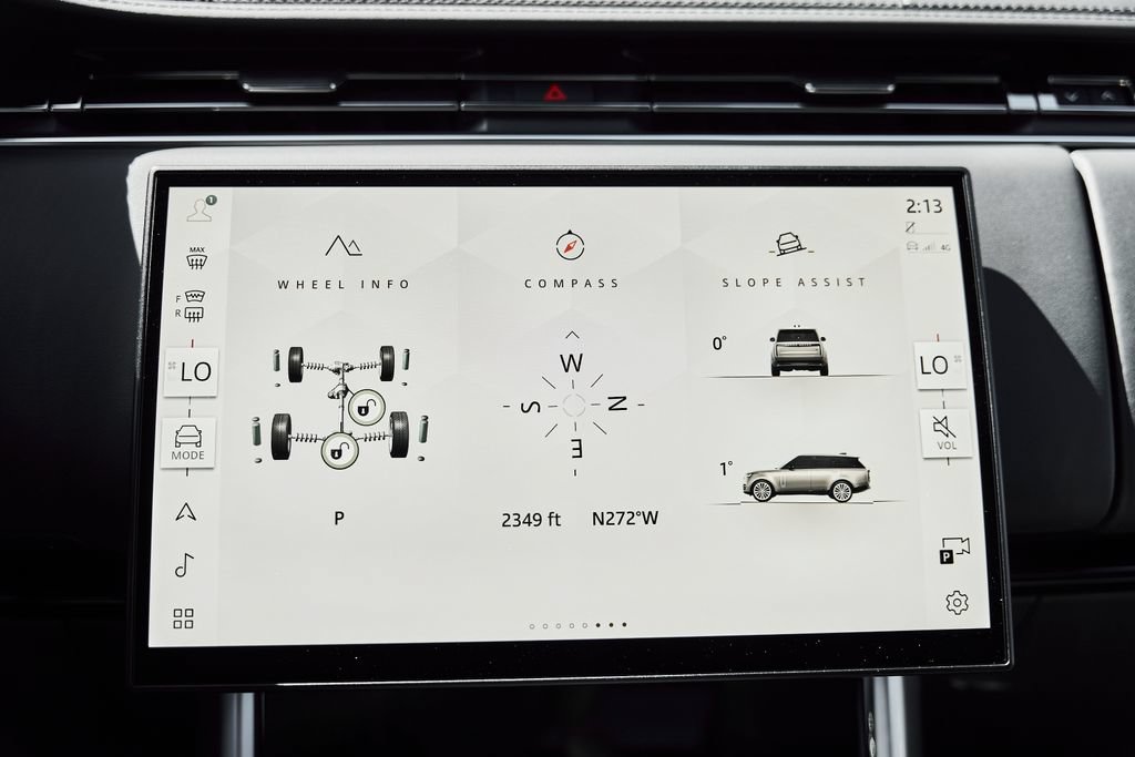 Used 2024 Land Rover Range Rover SE AWD/4WD image 61