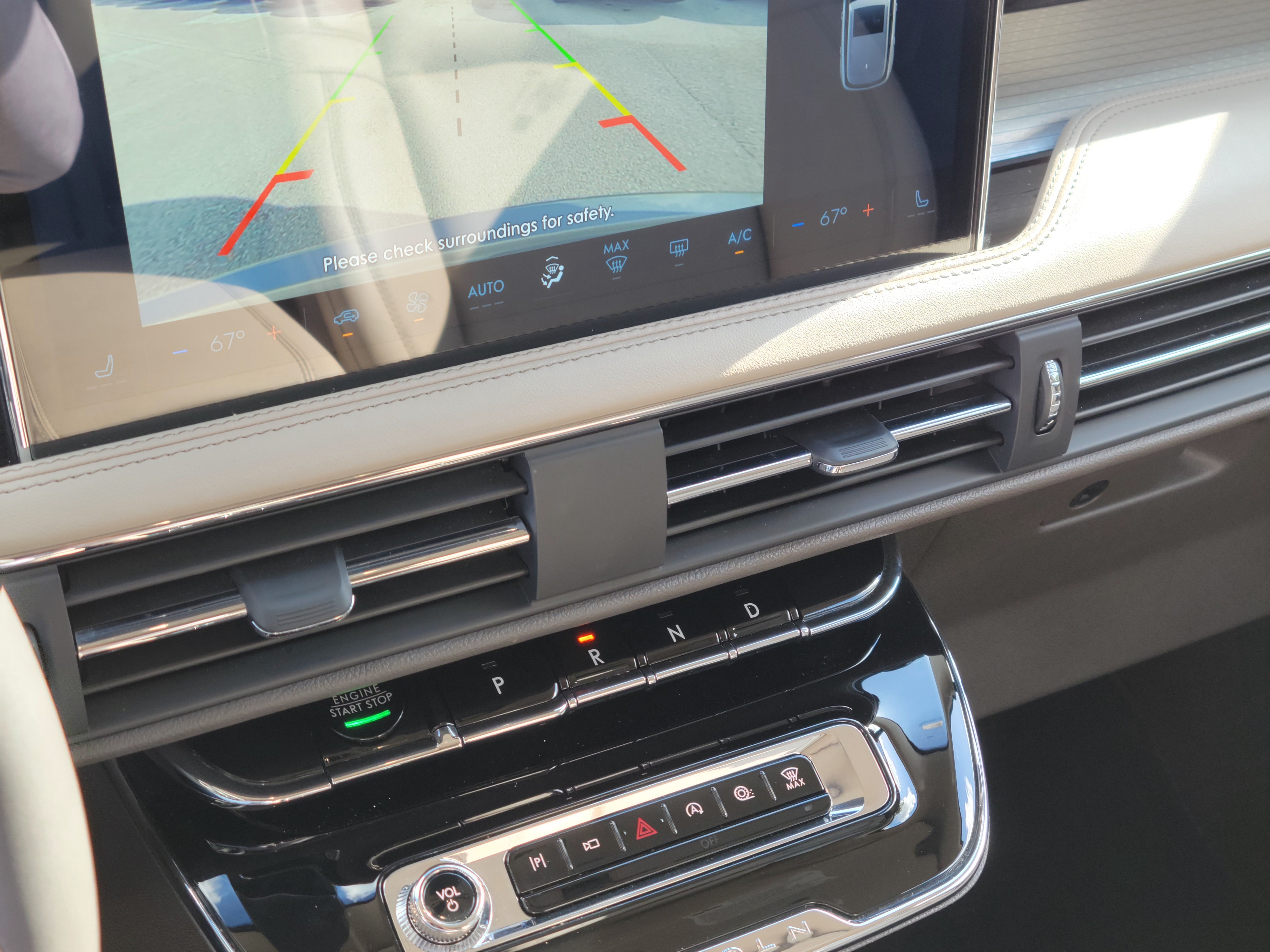 Used 2019 Lincoln MKC Reserve FWD image 12