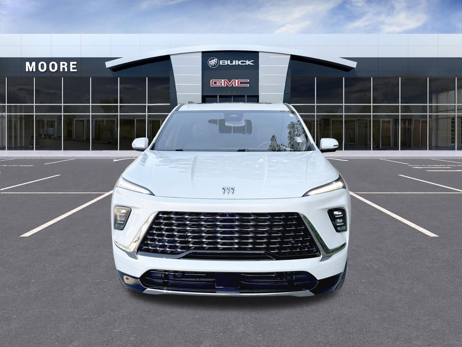 Used 2025 Buick Enclave Avenir FWD image 8