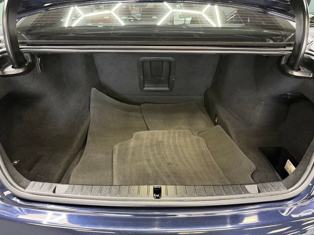 Used 2019 BMW 740i w/ M Sport Package RWD image 43