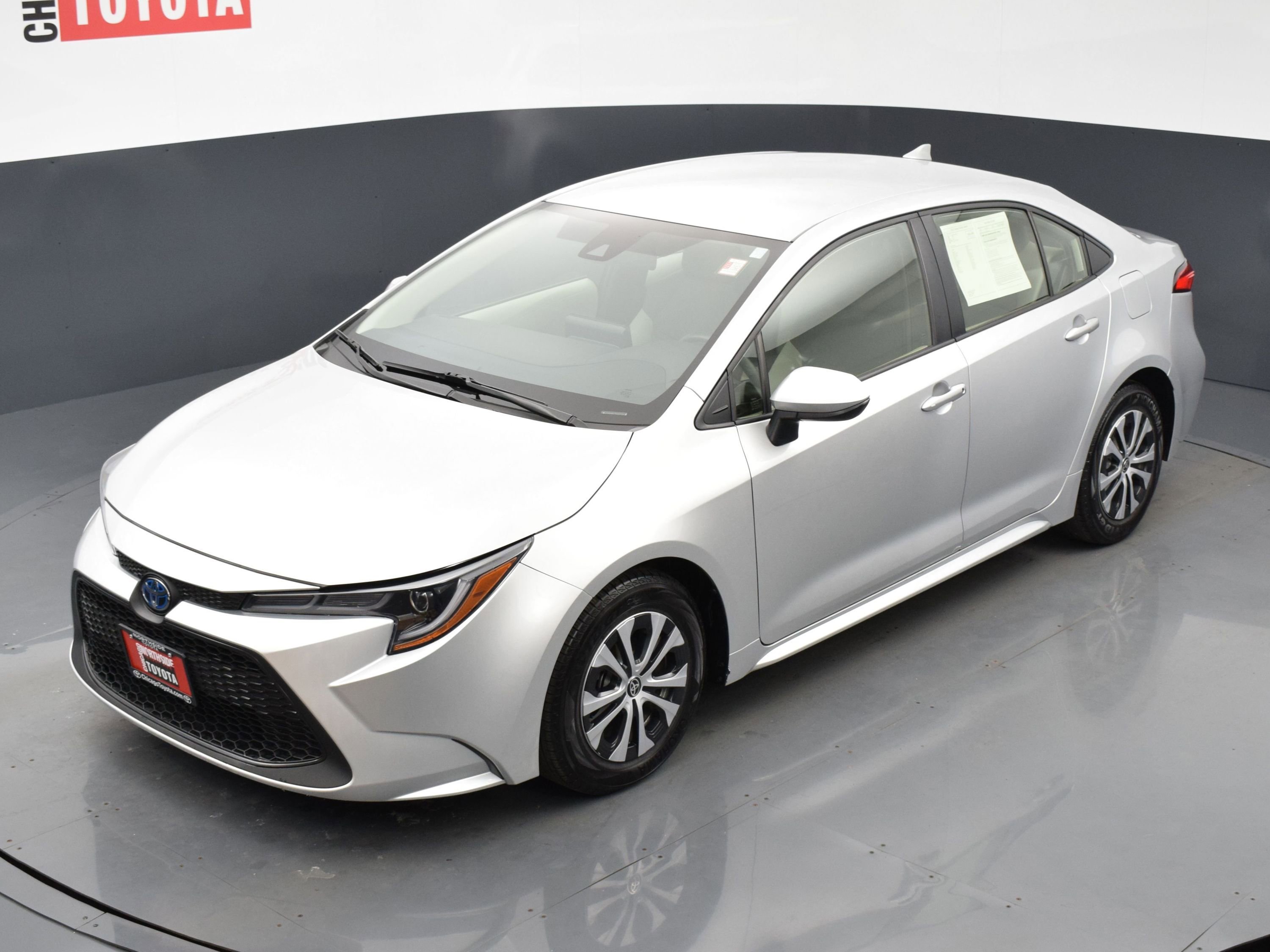 Used 2022 Toyota Corolla LE image 23